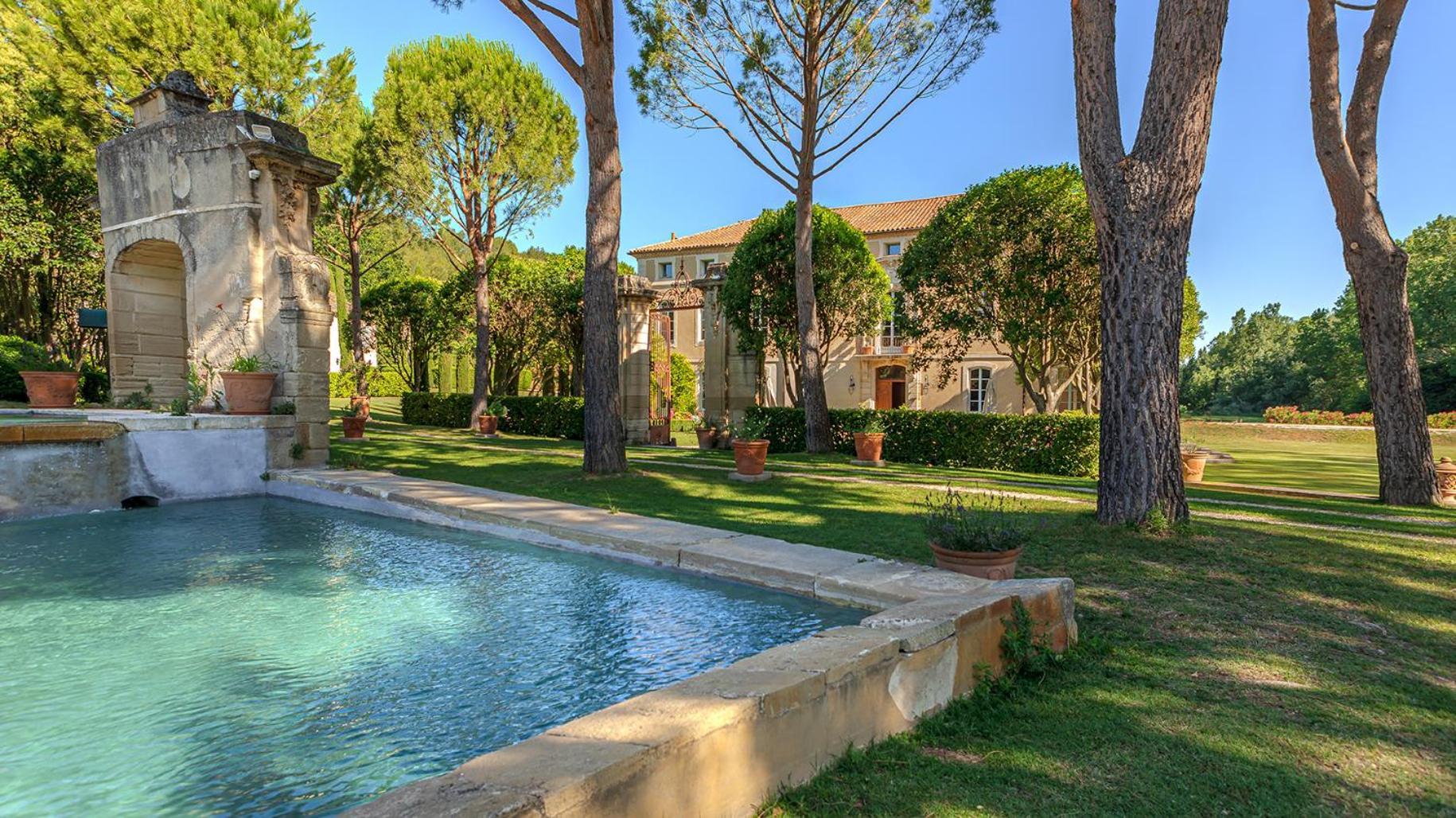 Chateau Talaud Loriol-du-Comtat Ngoại thất bức ảnh