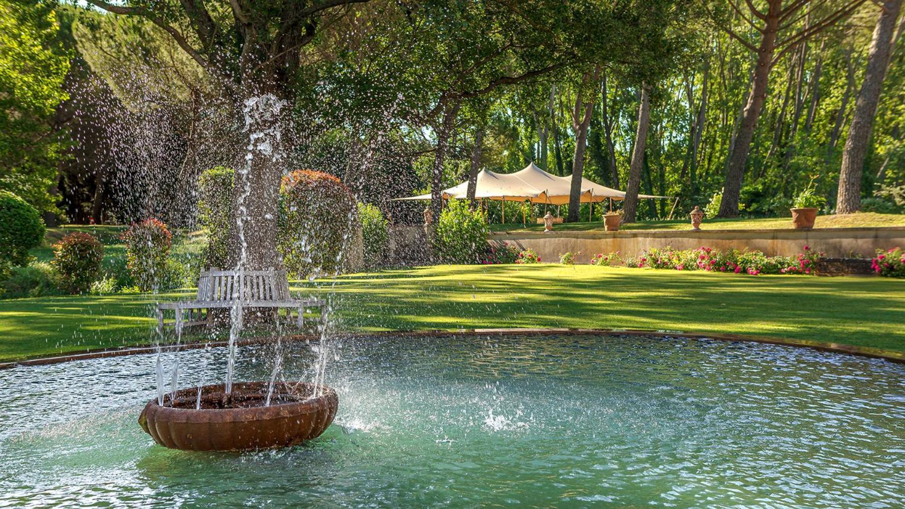 Chateau Talaud Loriol-du-Comtat Ngoại thất bức ảnh